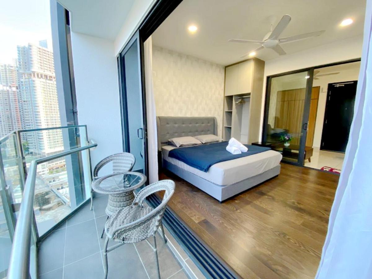 Almas Suites Puteri Harbour Nusajaya  Exterior foto