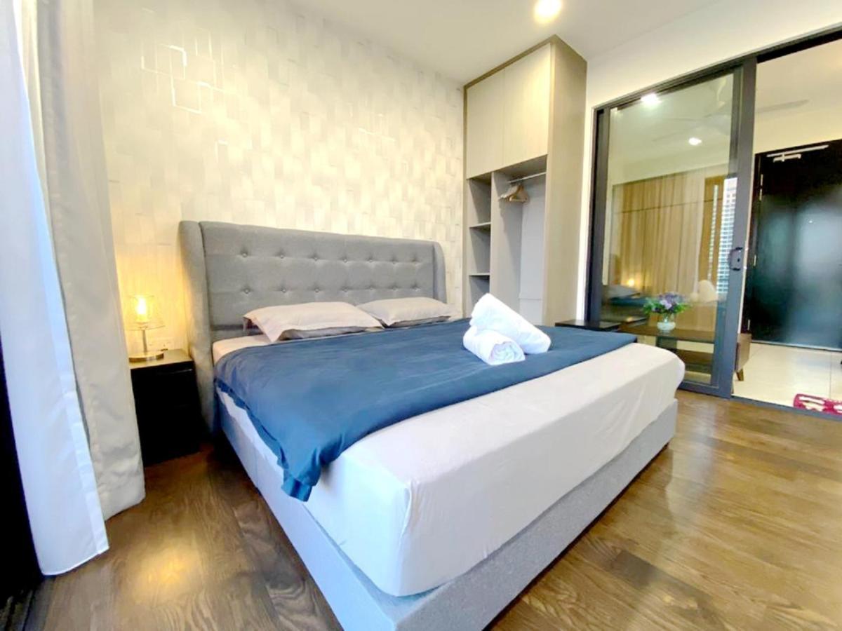 Almas Suites Puteri Harbour Nusajaya  Exterior foto